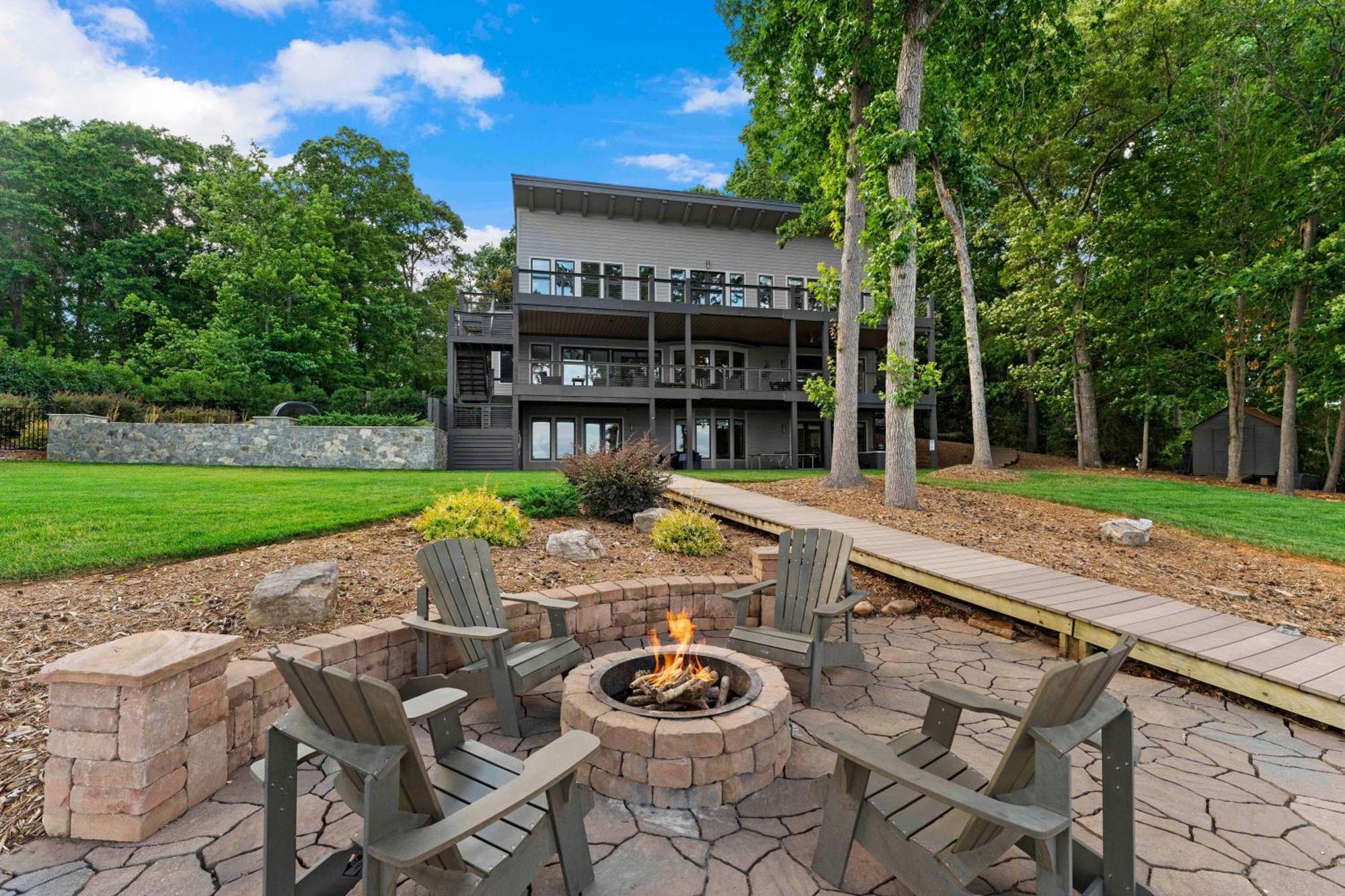 Lake Norman Getaway Муурсвил Екстериор снимка