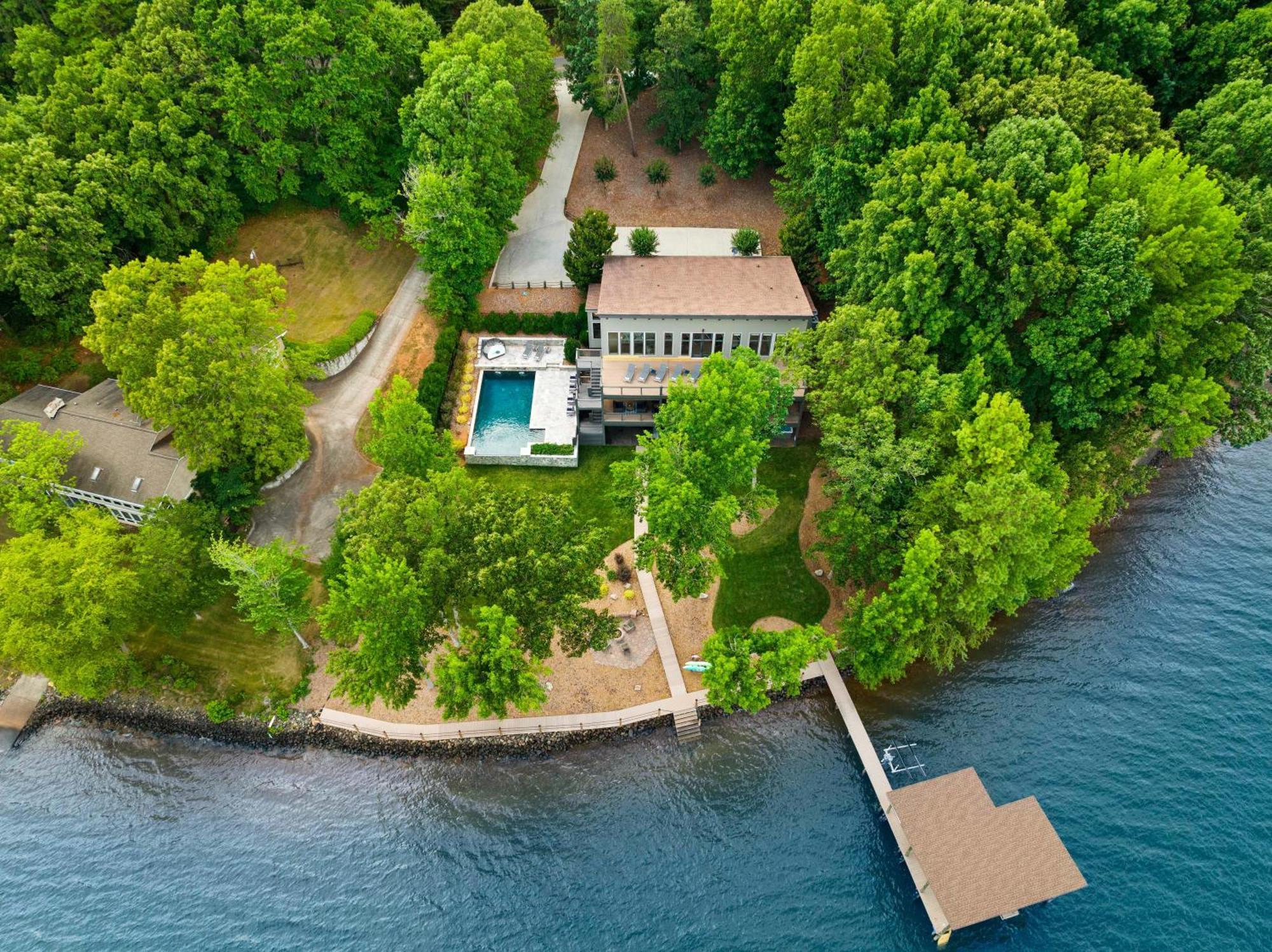 Lake Norman Getaway Муурсвил Екстериор снимка